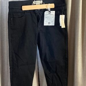 Democracy Mold & HOLD Jegging